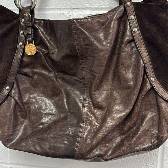 Francesco Biasia Brown Shoulder Bag with Slouchy Style and Leather Material - Picture 3 of 12